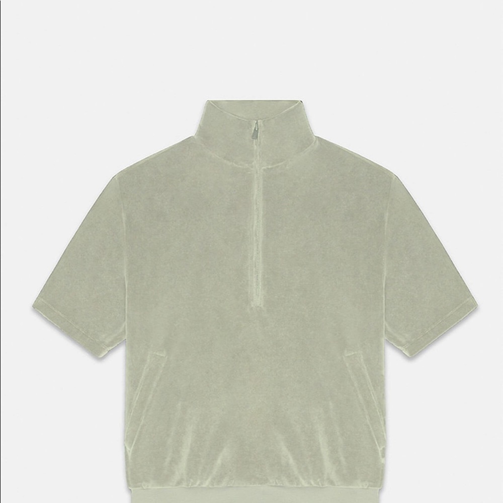 ESSENTIAL FEAR OF GOD BRAND NEW!